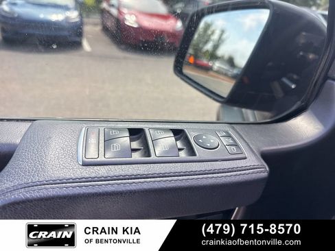 Used 2017 Mercedes-Benz G 550 image 24