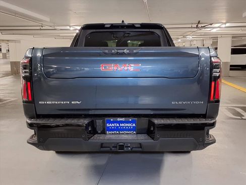 Used 2026 GMC Sierra EV Elevation w/ Premium Package image 9