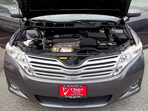 Used 2010 Toyota Venza w/ Premium Pkg #2 FWD image 34