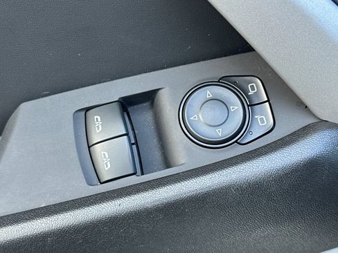 Used 2024 Chevrolet Camaro LT w/ Technology Package RWD image 12