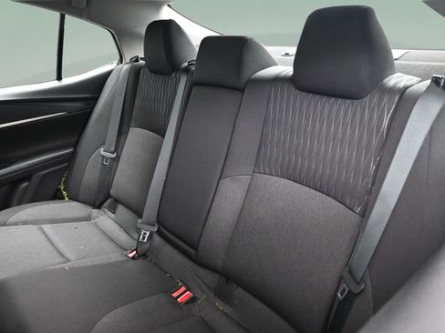 Used 2025 Toyota Camry LE w/ Convenience Package FWD image 34