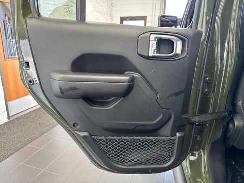 Used 2020 Jeep Wrangler Unlimited Rubicon AWD/4WD image 43
