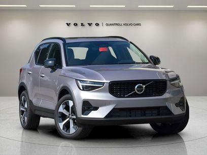 Certified 2026 Volvo XC40 B5 Plus w/ Protection Package Premier