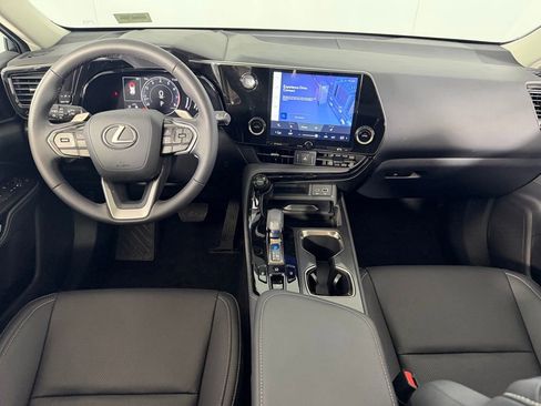 Used 2025 Lexus NX 250 FWD image 14
