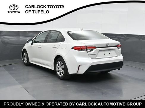 Used 2026 Toyota Corolla LE FWD image 11