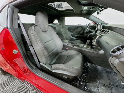 Used 2014 Chevrolet Camaro LT RWD image 30
