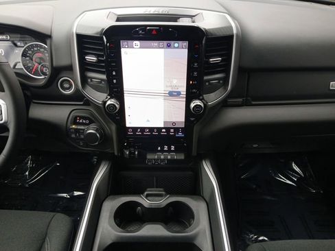 New 2026 RAM 1500 Lone Star AWD/4WD image 3