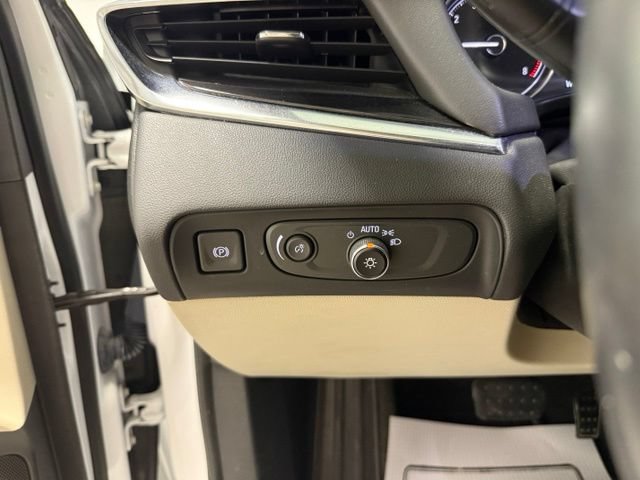 Certified 2019 Buick Enclave Essence w/ LPO, Sport Appearance Package FWD image 18
