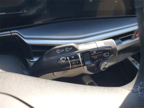 New 2026 Kia Sorento S w/ S Panoramic Sunroof Package image 30