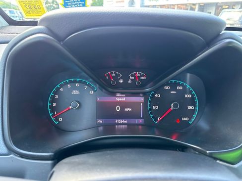 Used 2022 Chevrolet Colorado Z71 AWD/4WD image 27