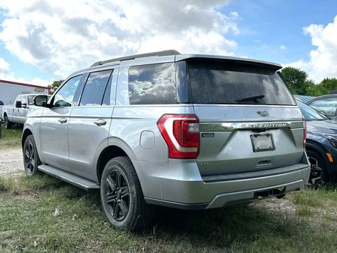 Used 2021 Ford Expedition XLT image 4
