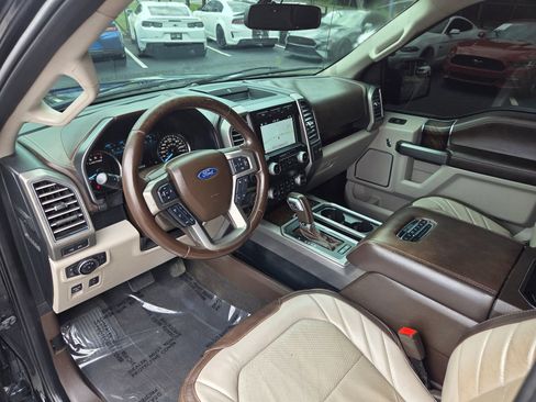 Used 2019 Ford F150 Limited w/ Trailer Tow Package RWD image 11