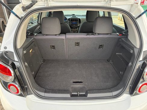 Used 2014 Chevrolet Sonic LT FWD image 13