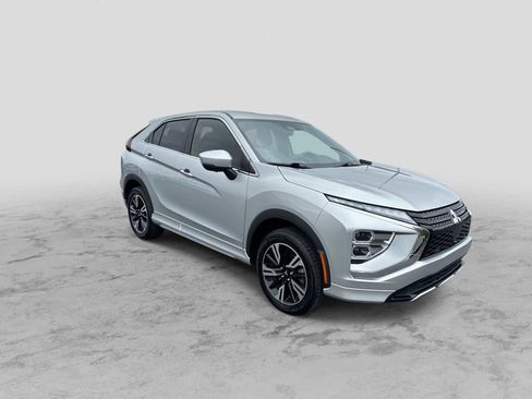 Used 2024 Mitsubishi Eclipse Cross SEL AWD/4WD image 2