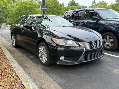 Used 2013 Lexus ES 350 w/ Luxury Pkg FWD image 3
