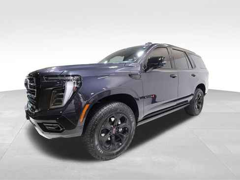 Used 2026 GMC Yukon AT4 w/ AT4 Premium Package AWD/4WD image 8