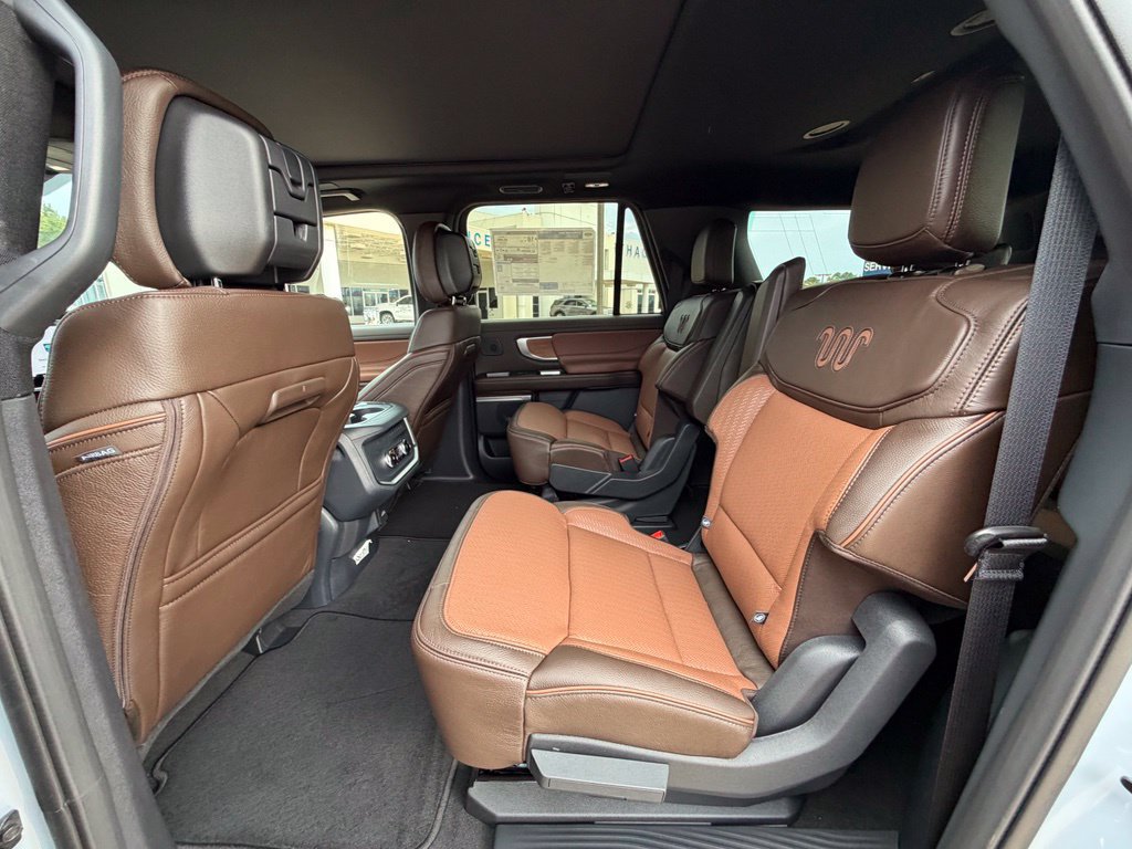 New 2027 Ford Expedition Max King Ranch RWD image 18