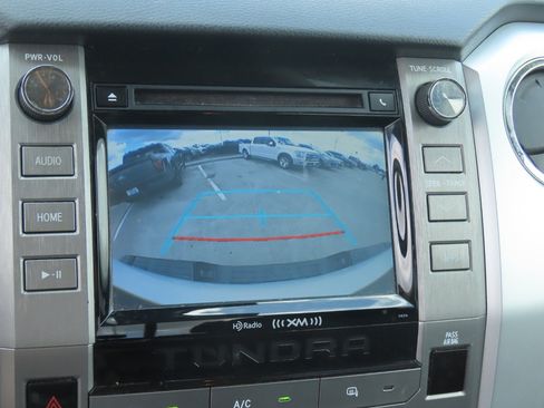 Used 2019 Toyota Tundra SR5 w/ SR5 Upgrade Package RWD image 30