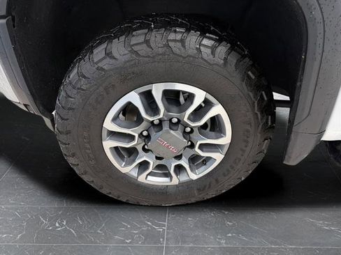 Used 2024 GMC Sierra 3500 SLE AWD/4WD image 37