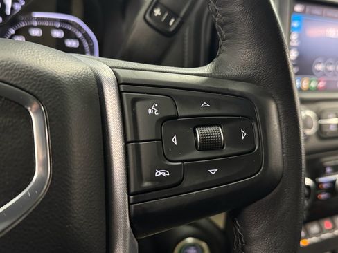 Used 2023 GMC Sierra 2500 SLT w/ SLT Preferred Package image 23