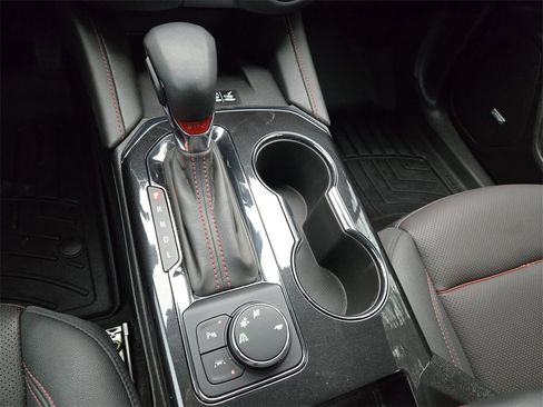 Used 2024 Chevrolet Blazer RS w/ Driver Confidence II Package image 18