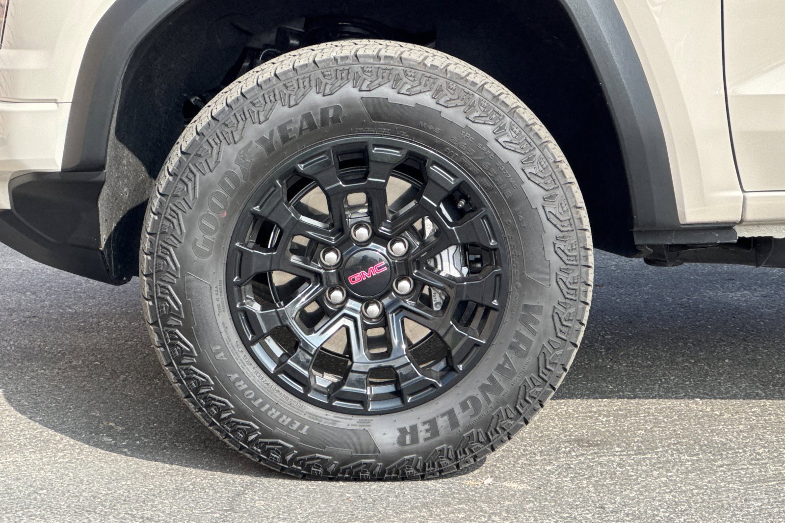 Certified 2026 GMC Canyon Elevation w/ Technology Package AWD/4WD image 26