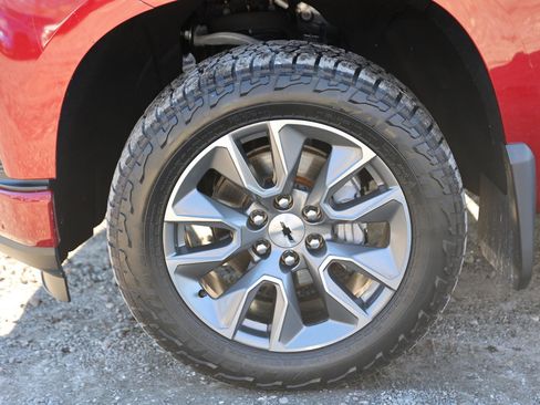 Used 2019 Chevrolet Silverado 1500 RST w/ All-Star Edition image 15