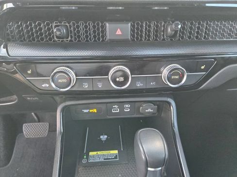 Used 2025 Honda CR-V Sport Touring image 15
