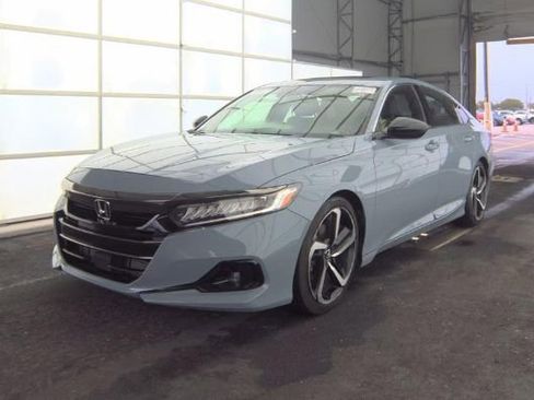 Used 2021 Honda Accord Sport image 3
