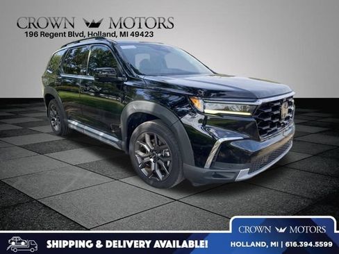 Used 2023 Honda Pilot Elite image 1