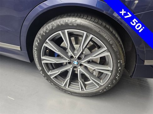 Used 2022 BMW X7 M50i w/ Dynamic Handling Package image 19