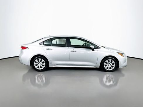 Used 2024 Toyota Corolla LE image 9