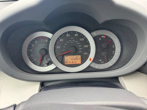 Used 2011 Toyota RAV4 4WD w/ Base L4 Extra Value Pkg image 20