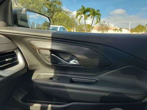 Used 2023 GMC Terrain SLE w/ Elevation Edition image 39