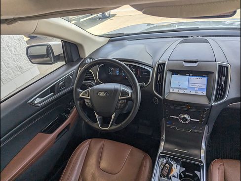 Used 2019 Ford Edge Titanium w/ Equipment Group 301A FWD image 26