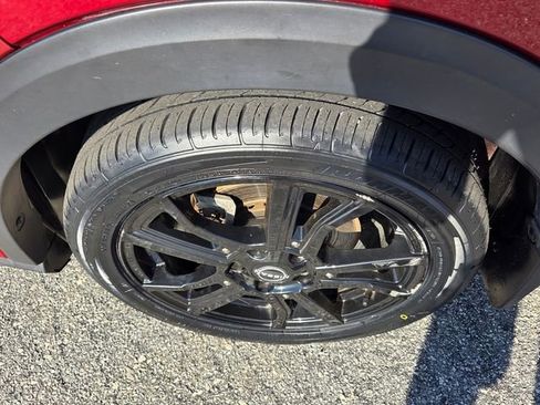 Used 2022 Nissan Kicks SV image 18