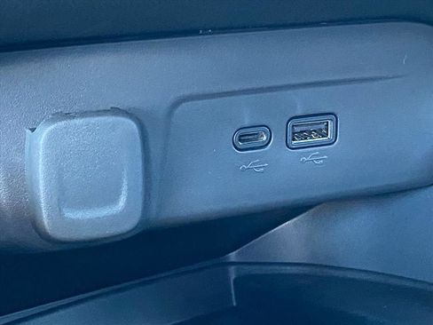 New 2026 Chevrolet Trax LT w/ Sunroof Package image 14