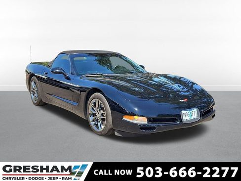Used 1999 Chevrolet Corvette Convertible w/ Memory Pkg RWD image 1