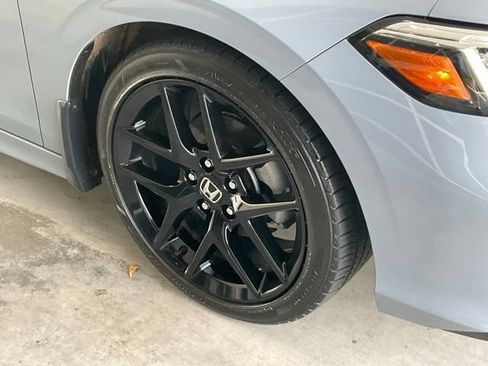 Certified 2025 Honda Civic Sport image 25