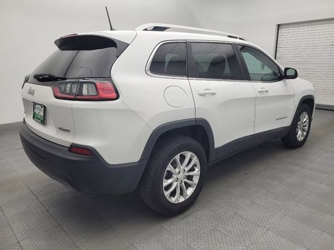 Used 2019 Jeep Cherokee Latitude w/ Cold Weather Group AWD/4WD image 10