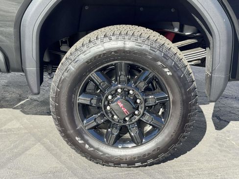 New 2026 GMC Sierra 3500 AT4 w/ AT4 Premium Plus Package image 30