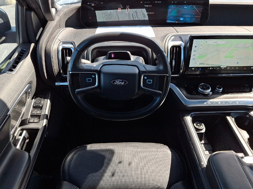 Used 2025 Ford Expedition Max Platinum w/ Stealth Performance Package AWD/4WD image 13