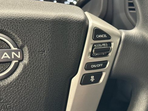 Used 2023 Nissan Titan SV AWD/4WD image 26