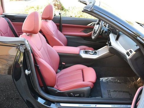 Used 2025 BMW 430i Convertible w/ M Sport Package image 58