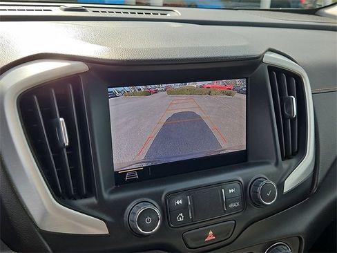 Used 2020 GMC Terrain SLT w/ Preferred Package image 23
