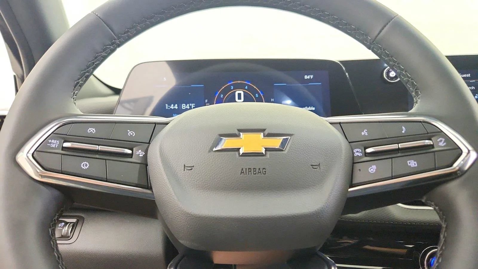 Used 2026 Chevrolet Equinox LT w/ Convenience Package II FWD image 26