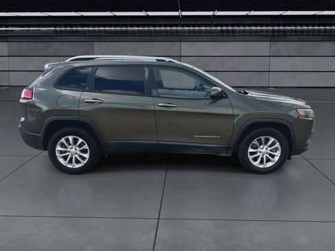 Used 2020 Jeep Cherokee Latitude image 9