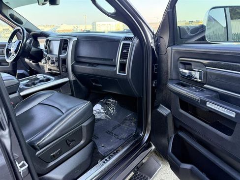 Used 2017 RAM 1500 Limited image 14