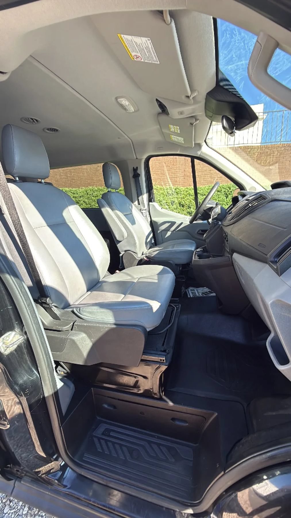 Used 2018 Ford Transit 350 XL RWD image 28