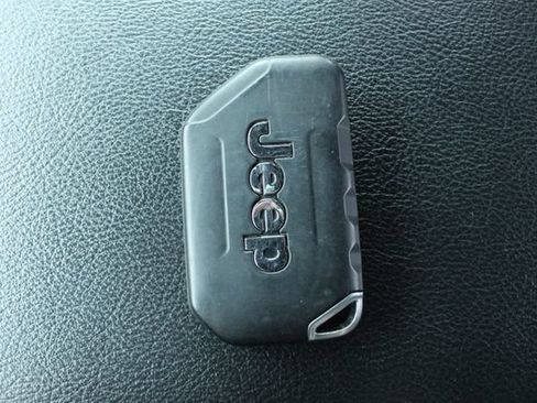 Used 2024 Jeep Wrangler Sport AWD/4WD image 26